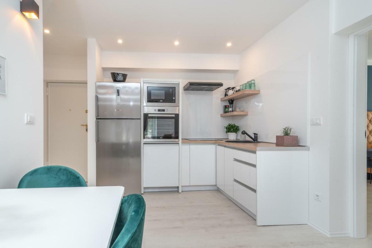 Apartment Aron Trogir Extérieur photo