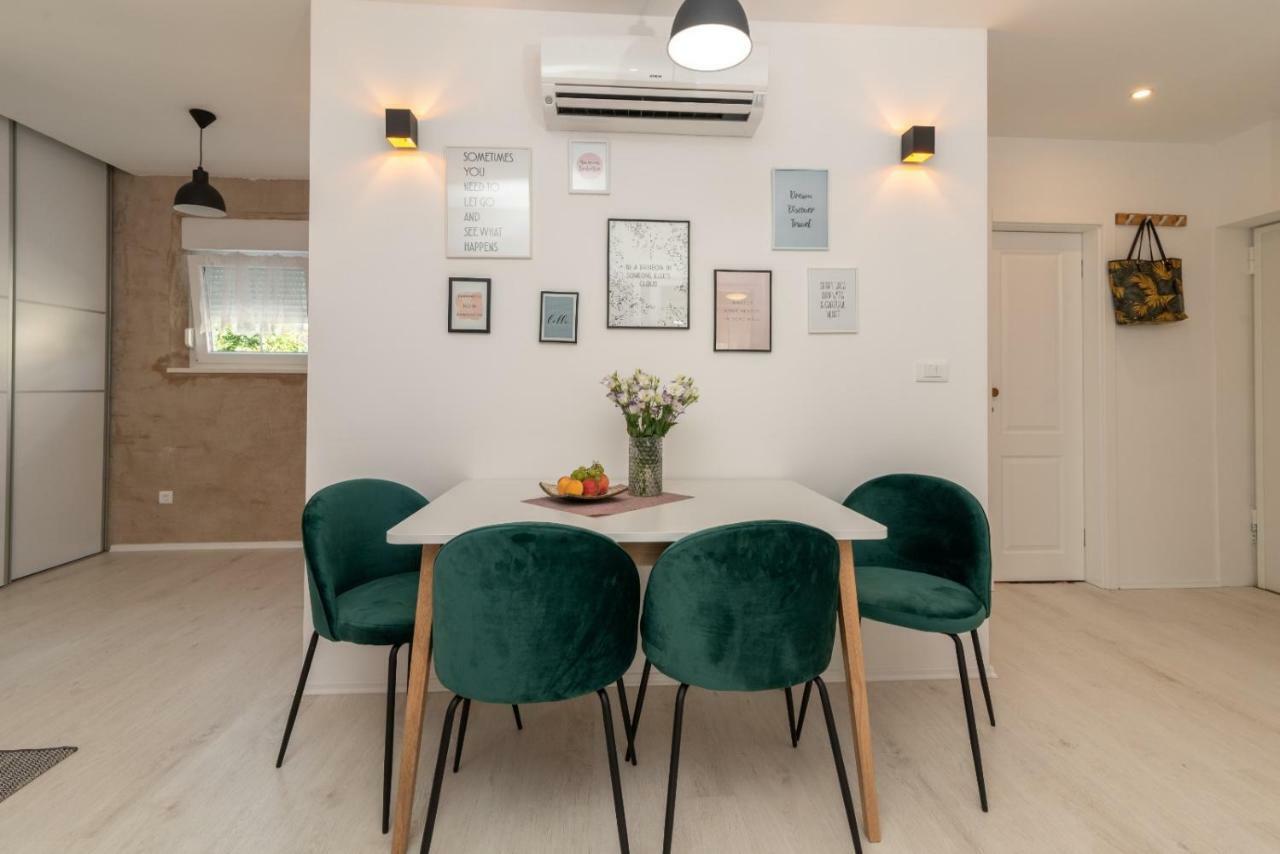 Apartment Aron Trogir Extérieur photo