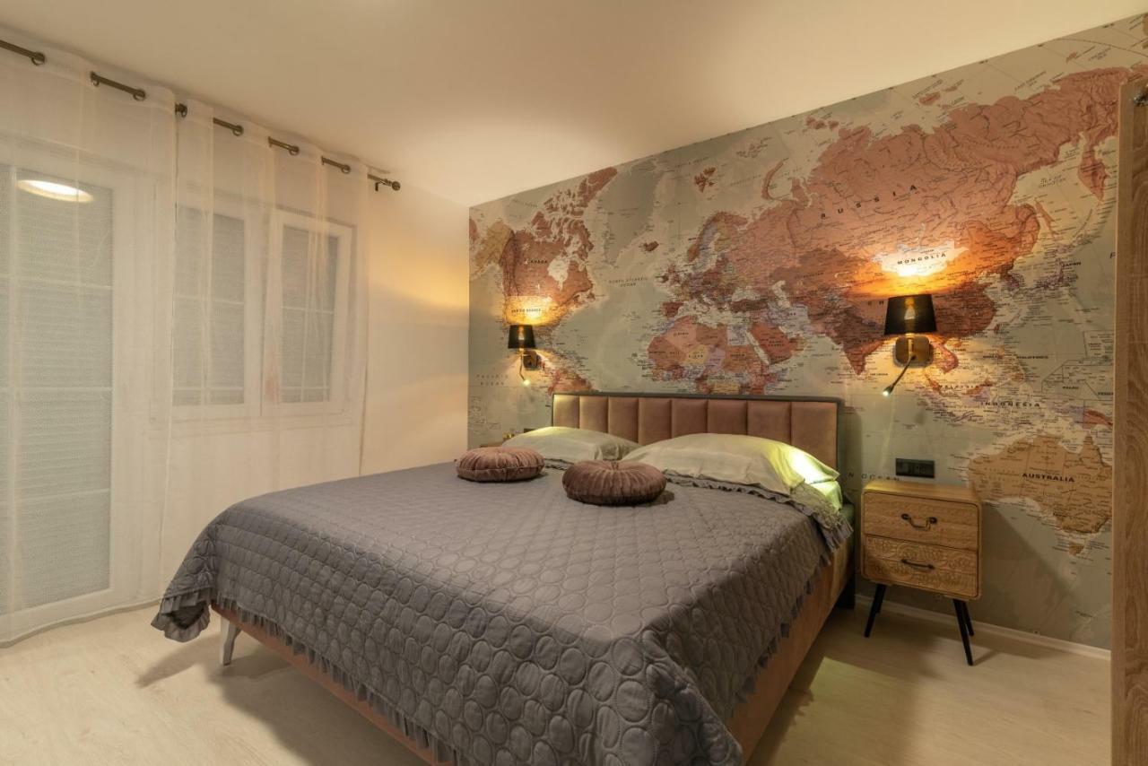 Apartment Aron Trogir Extérieur photo